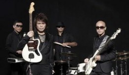 娱乐爆料伍佰视频完整版,燃情现场，音乐盛宴再现巅峰