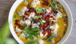 男子爆料酸菜鱼视频,揭秘网红美食背后的真相